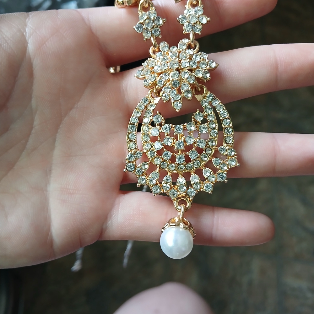 Indian Gold And Crystal Jewelry Set, Necklace, Earrings, Tikka